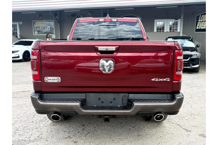 2019 RAM 1500 Longhorn Crew C image 4