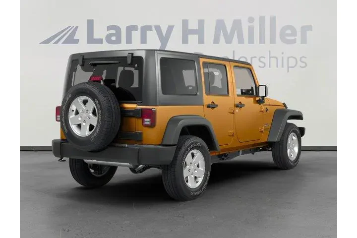 Jeep Wrangler Unlimited 2013 image 2