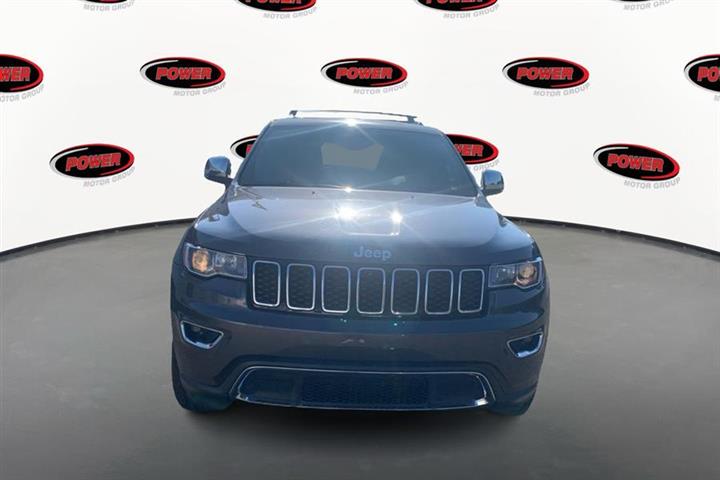 $20995 : Used 2018 Grand Cherokee Limi image 2