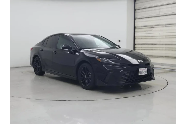 $33998 : Toyota Camry 2026 SE 4dr Sed image 1