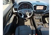 $22000 : GMC Terrain 2020 4x4 SLT 4dr thumbnail