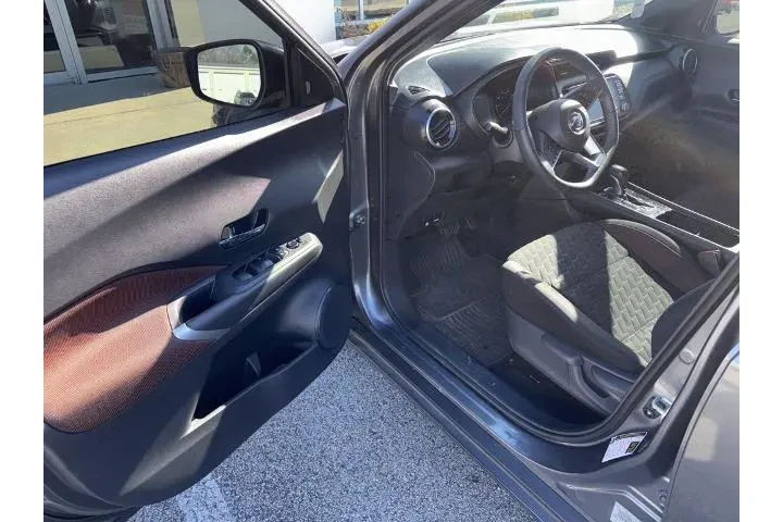 $18449 : Nissan Kicks 2021 SR 4dr Cro image 9