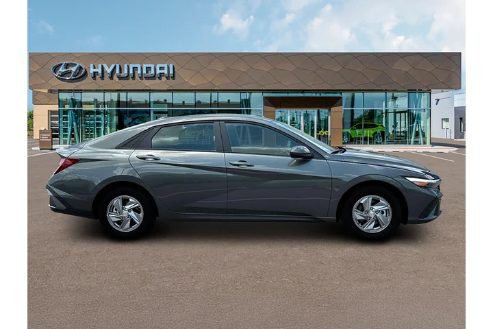 $14997 : Hyundai ELANTRA 2024 SE 4dr image 9