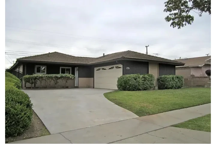 $2800 : Beautiful 4br location at 1922 image 1