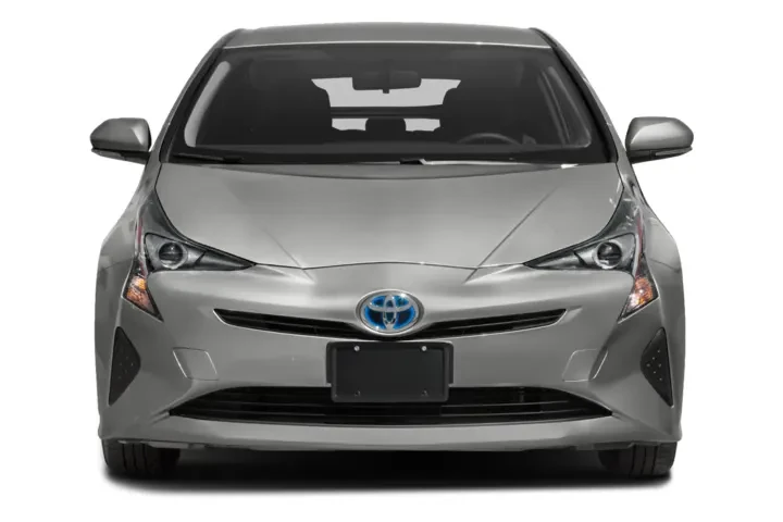 $18990 : 2017 Prius Four image 4