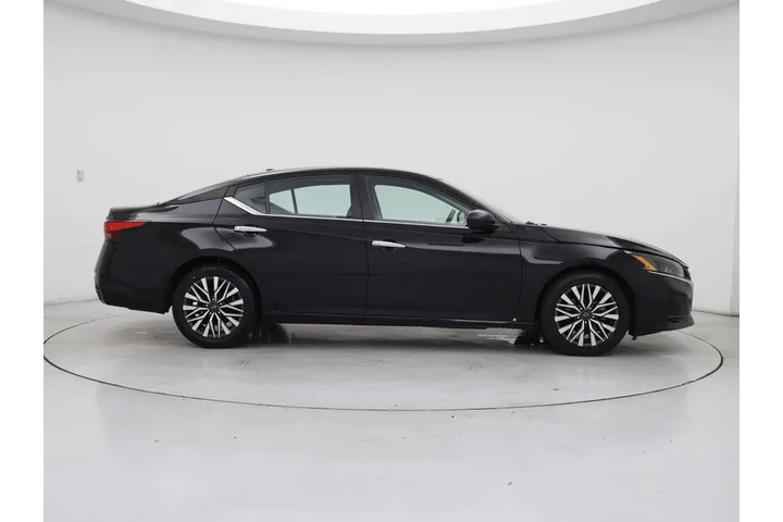 $17998 : Nissan Altima 2024 2.5 SV 4d image 7