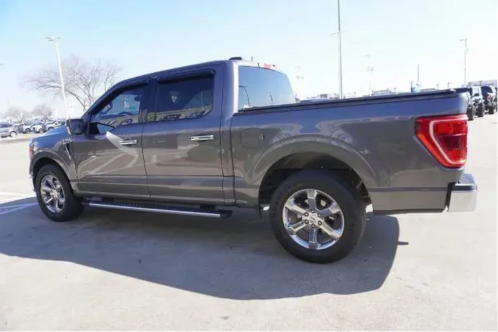 $32288 : Ford F-150 2023 4x2 XLT 4dr image 4