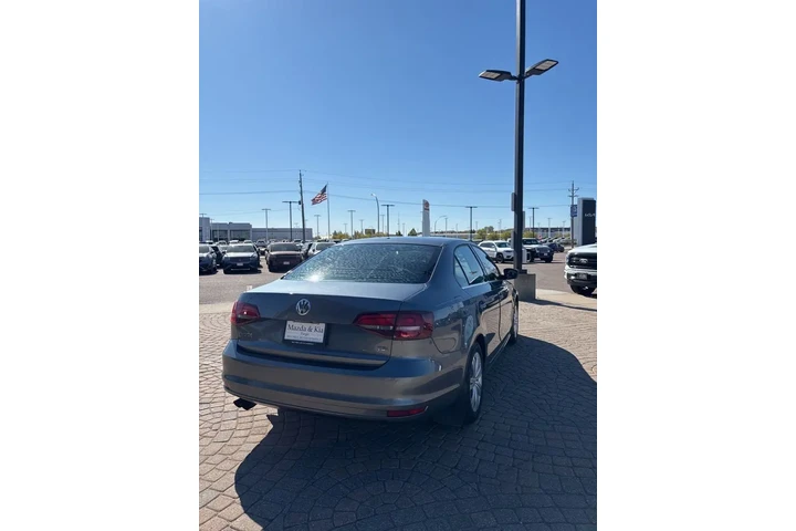 $10990 : 2017 Jetta 1.4T S image 5