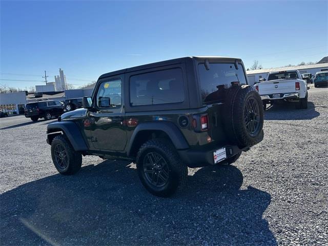 $39054 : NEW 2024 JEEP WRANGLER 2-DOOR image 4