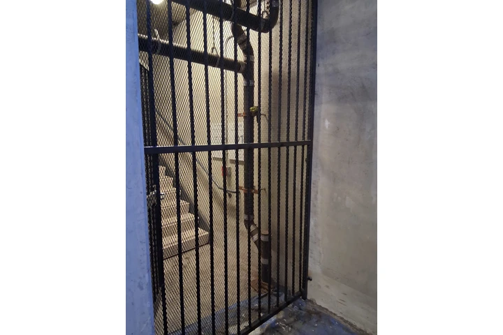 Busco soldador o alludante image 2