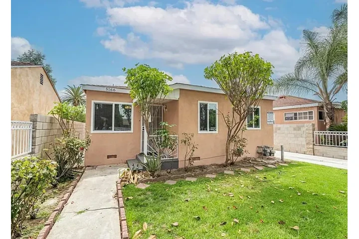 $1600 : Casa De Renta En South Gate image 2