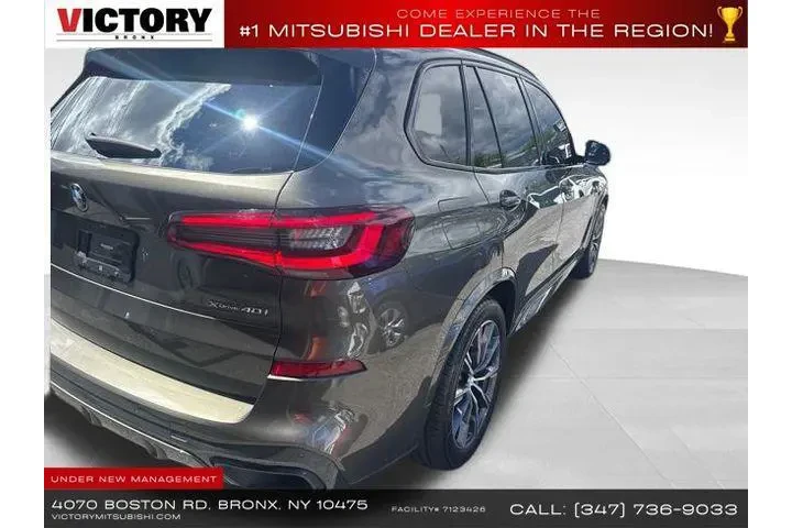 $29995 : BMW X5 2022 AWD xDrive40i 4d image 4
