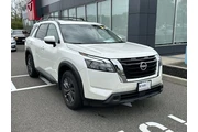 $27773 : Nissan Pathfinder 2024 AWD S thumbnail