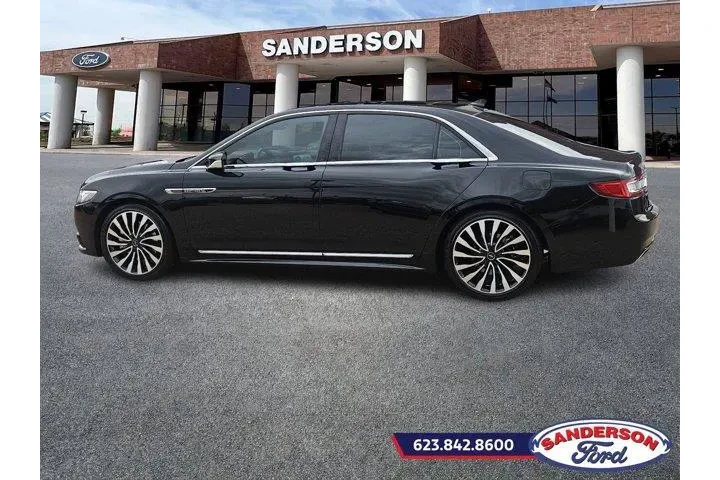 Lincoln Continental 2019 Bla image 6