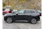 $29888 : BMW X1 2024 AWD xDrive28i 4d thumbnail