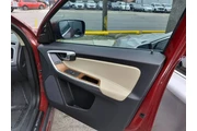 $10800 : 2016 XC60 T6 Drive-E thumbnail