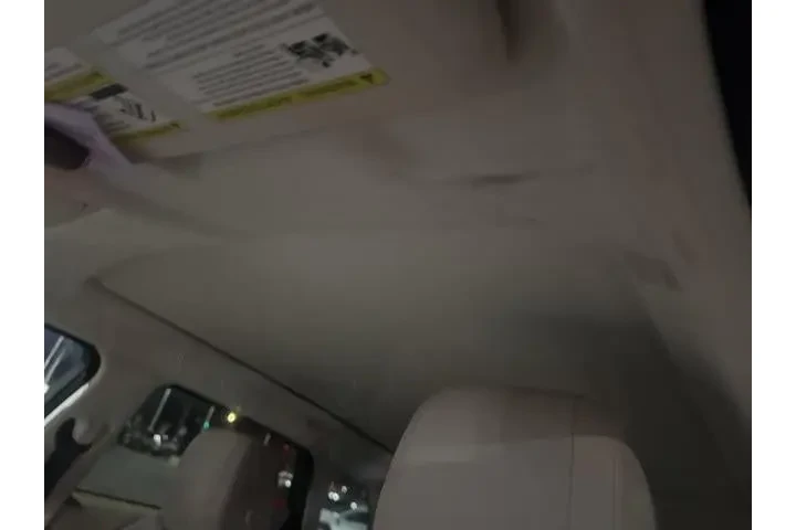 $10899 : Land Rover Range Rover Evoqu image 2