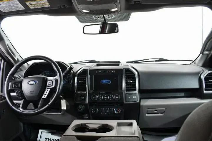 $13955 : Ford F-150 2017 4x4 XLT 4dr image 7