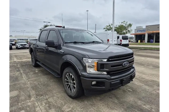 $32816 : Ford F-150 2019 4x4 XL 4dr S image 2