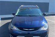 $13995 : 2017 Pacifica Touring-L thumbnail