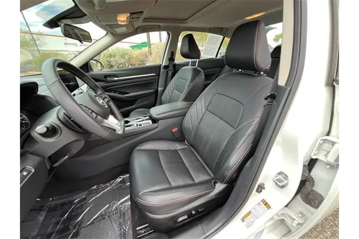 $26462 : Nissan Altima 2024 2.0 SR 4d image 10
