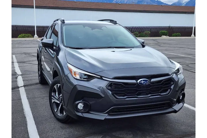 $23700 : 2025 Crosstrek Premium image 3