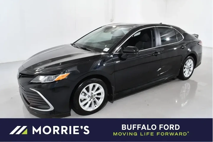 $24655 : Toyota Camry 2024 LE 4dr Sed image 1