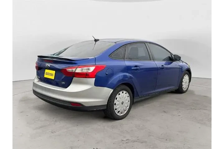 $6791 : Ford Focus 2012 SE 4dr Sedan image 4