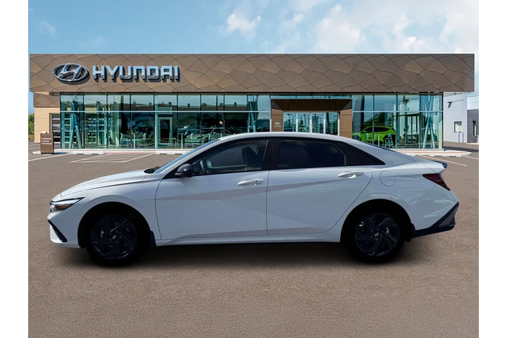 $23990 : Hyundai ELANTRA 2026 SEL Spo image 3