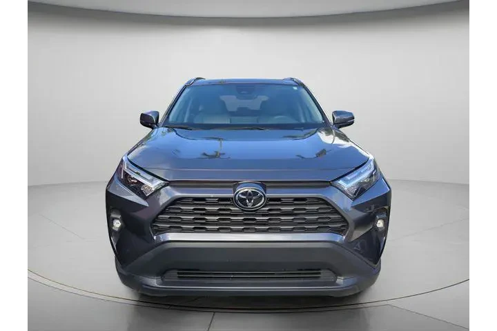 $32987 : Toyota RAV4 2024 XLE Premium image 3