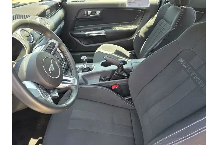 $22469 : Ford Mustang 2021 EcoBoost 2 image 9