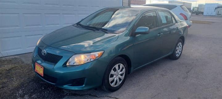 $4995 : 2010 Corolla LE image 3