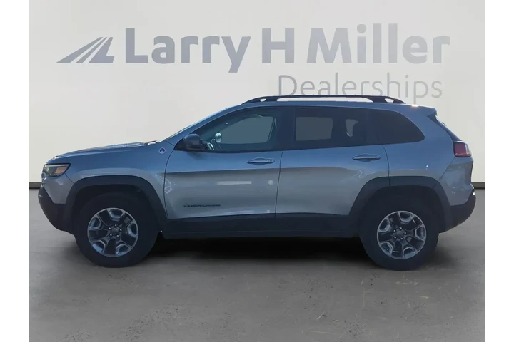 $16583 : Jeep Cherokee 2019 4x4 Trail image 2