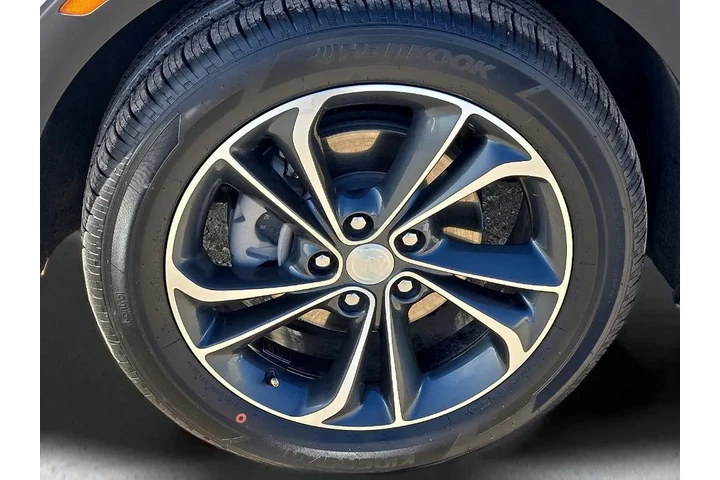 $21692 : Buick Encore GX 2022 Select image 8