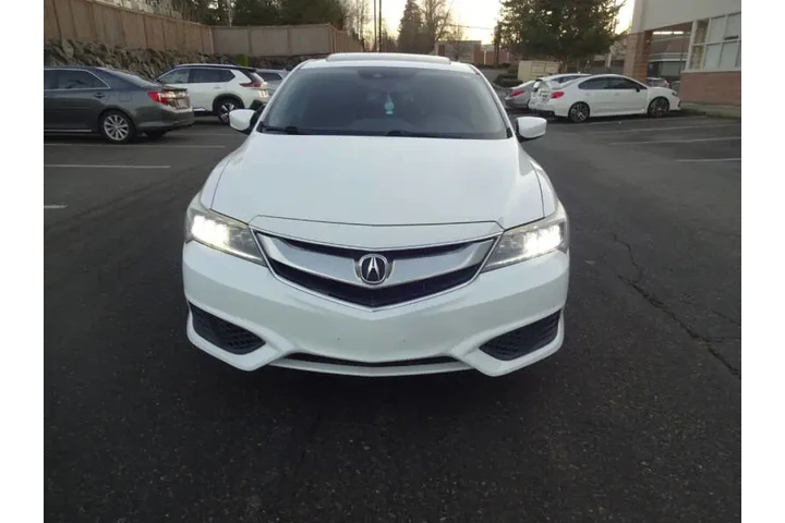 $8900 : 2018 ILX w/Tech image 7