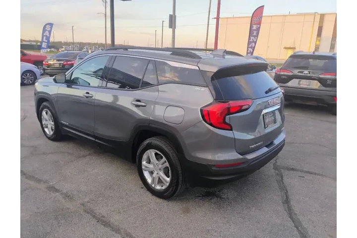 $15420 : 2020 GMC Terrain SLE image 10