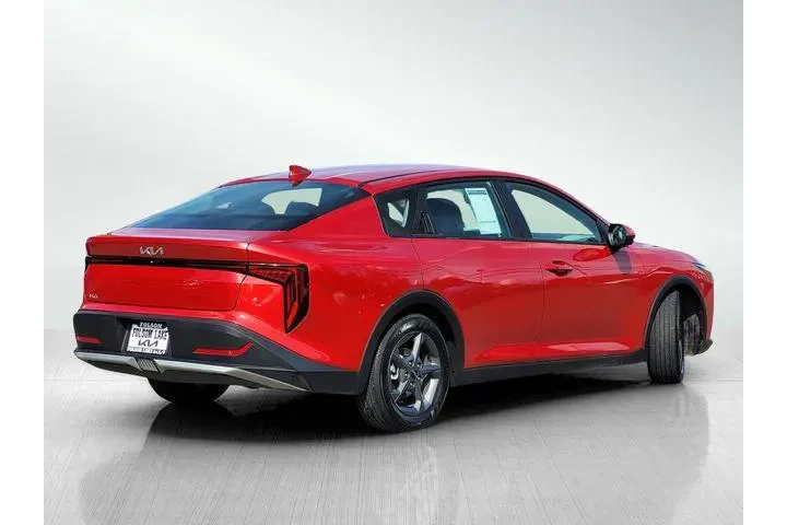 $19927 : Kia K4 2025 LXS 4dr Sedan image 4