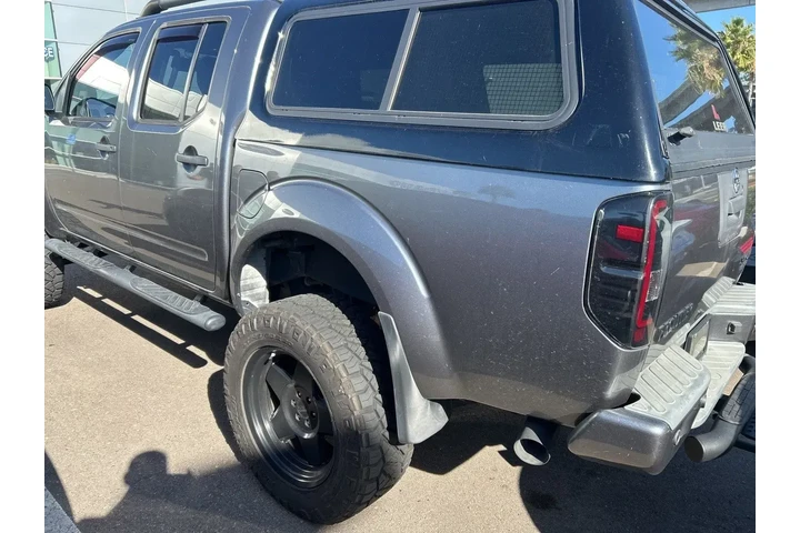 $22900 : Nissan Frontier 2018 4x4 S 4 image 6