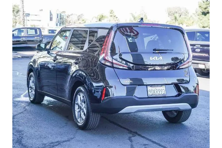 $18691 : Kia Soul 2023 S 4dr Crossove image 6