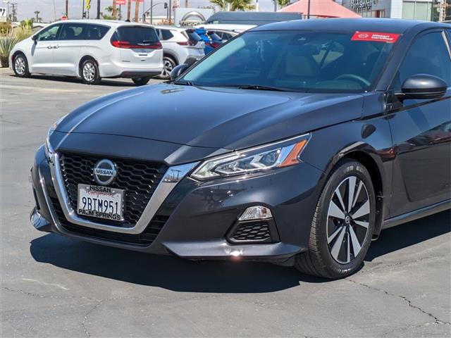 $20950 : 2022 Altima 2.5 SV image 8