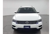 $22998 : Volkswagen Tiguan 2021 SE 4d thumbnail