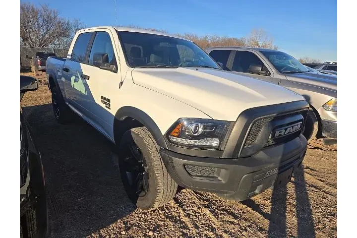 $28688 : Ram 1500 Classic 2024 4x4 SL image 4