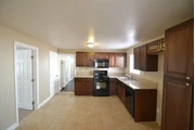 $2300 : Available 3Bed 2Bat in LA thumbnail