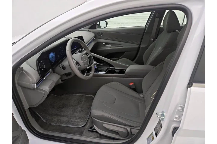 $22998 : Hyundai ELANTRA 2025 SEL Con image 3