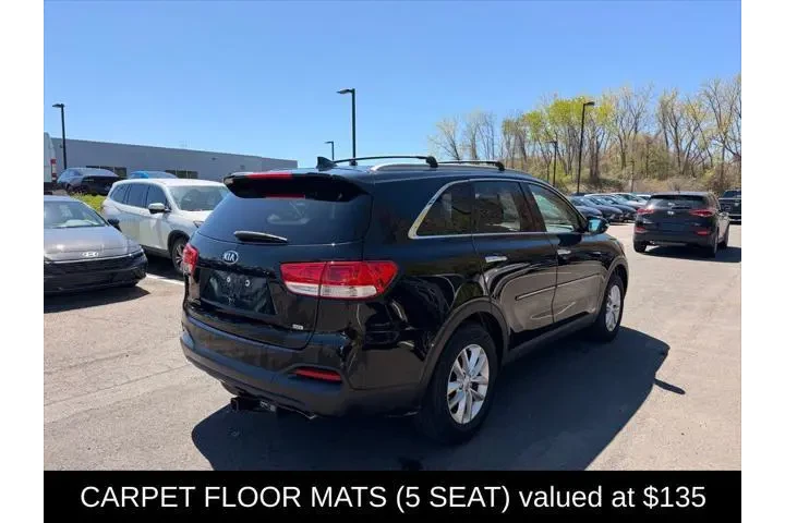 $12000 : Kia Sorento 2017 AWD LX 4dr image 4