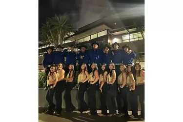 Estrellas Dance Team en Los Angeles