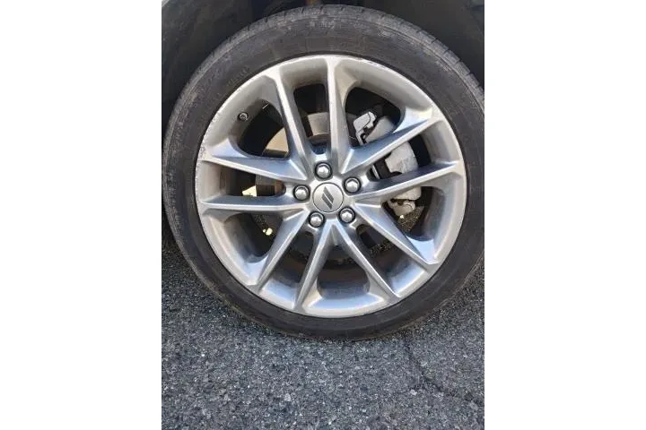 $24988 : Dodge Challenger 2022 AWD GT image 7