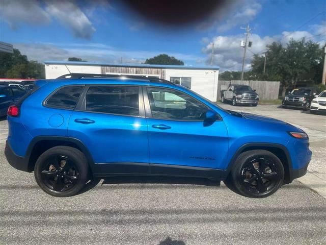 $14990 : 2018 JEEP CHEROKEE image 9