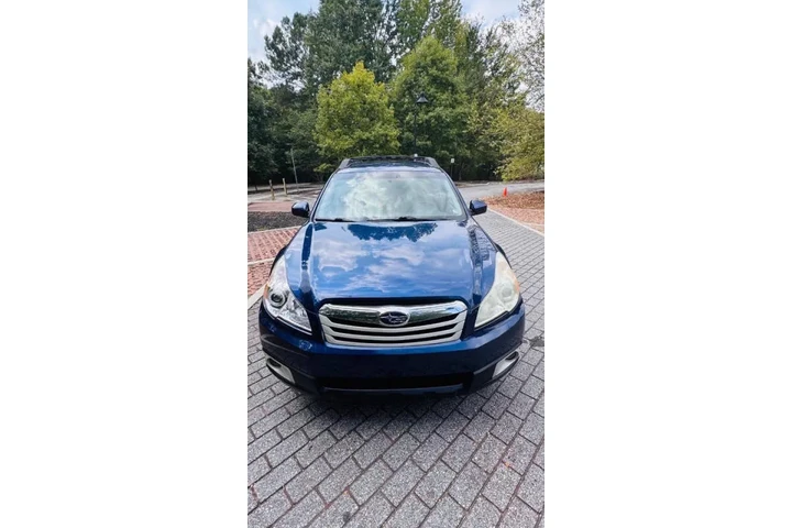 $4499 : 2011 Outback 2.5i Premium image 2