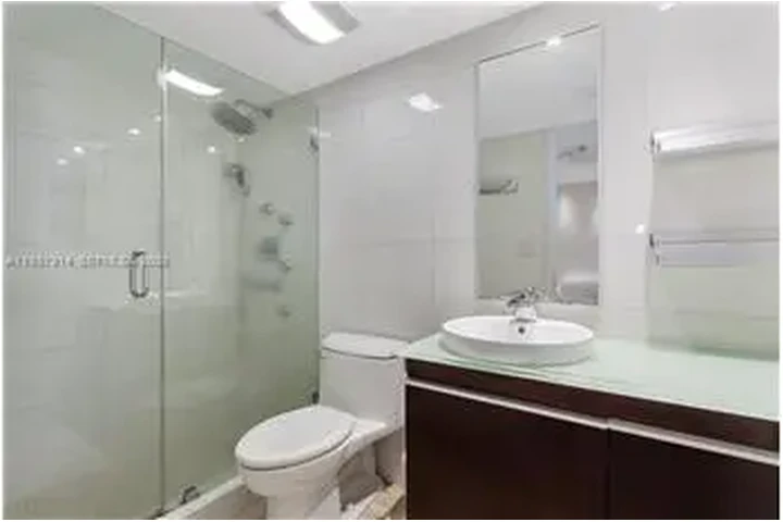 $4800 : Rental property with 2 bedro image 8